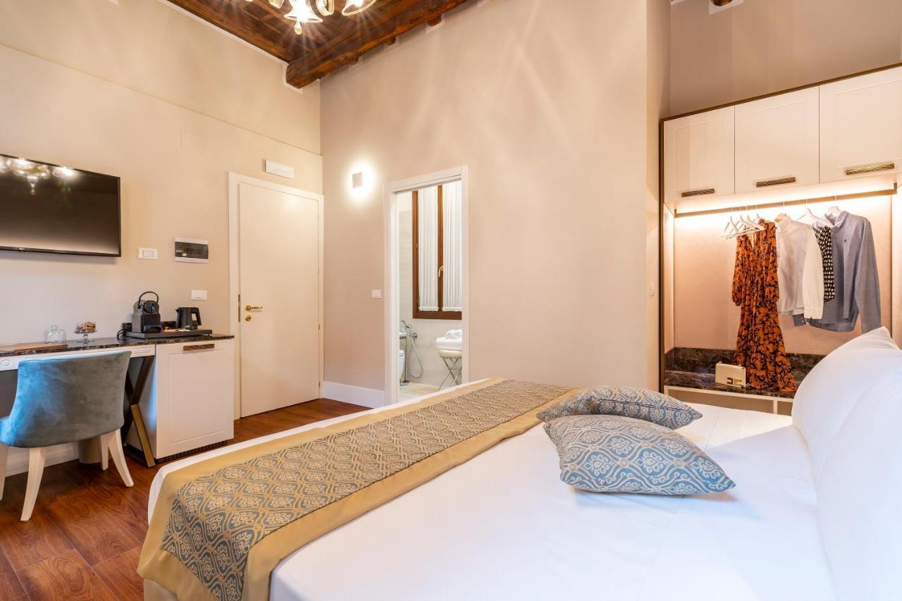 Residenza La Duchessa Deluxe Rooms Venice Ngoại thất bức ảnh