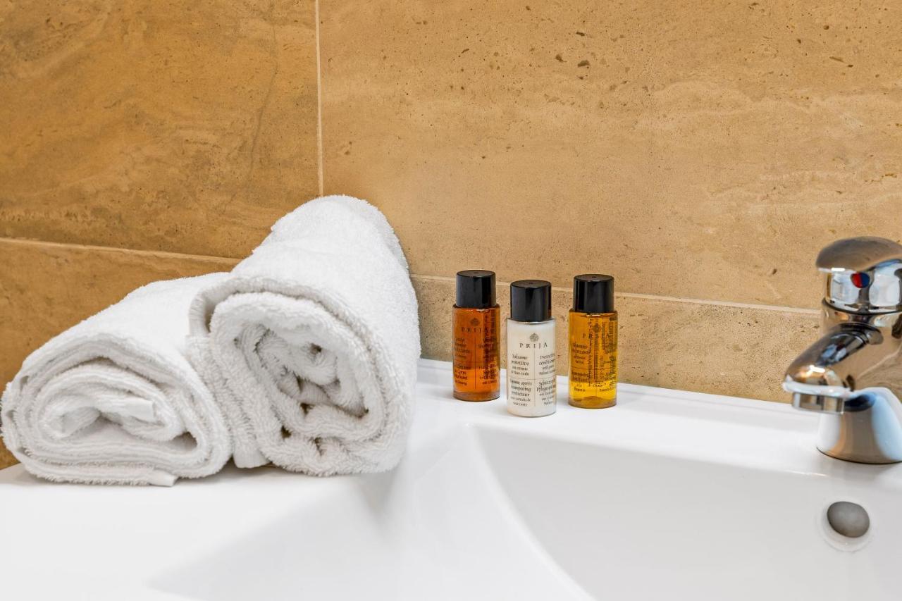 Residenza La Duchessa Deluxe Rooms Venice Ngoại thất bức ảnh