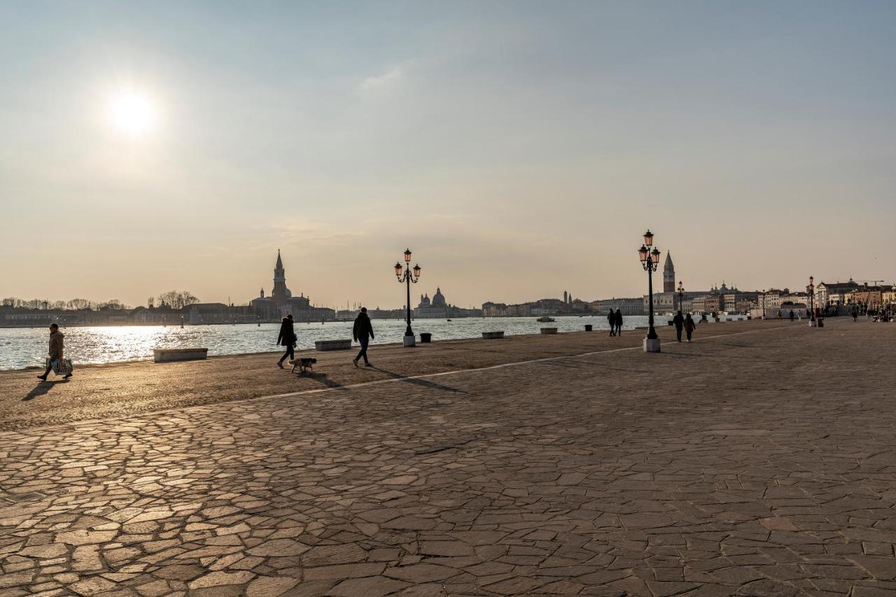 Residenza La Duchessa Deluxe Rooms Venice Ngoại thất bức ảnh